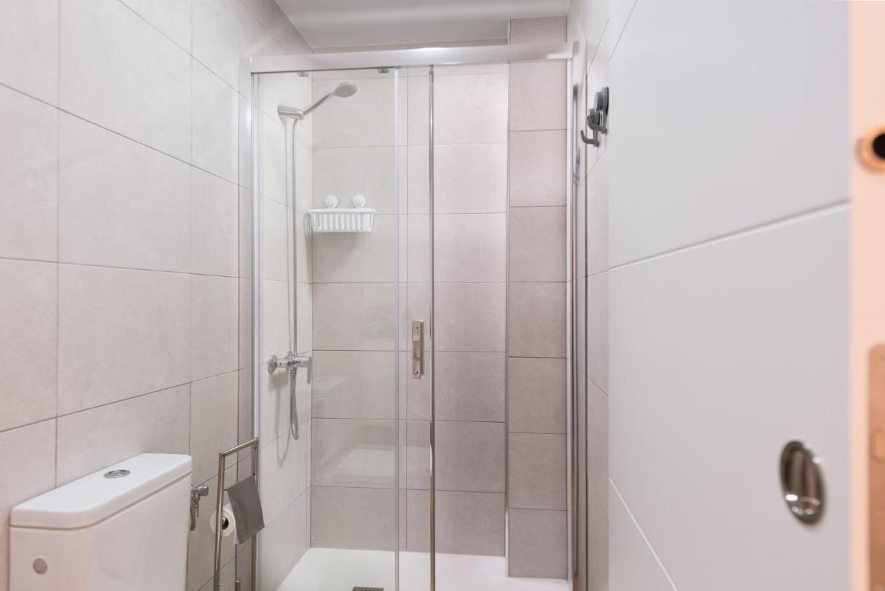Cozy 3 Bed Apartment In The Heart Of Аликанте Экстерьер фото
